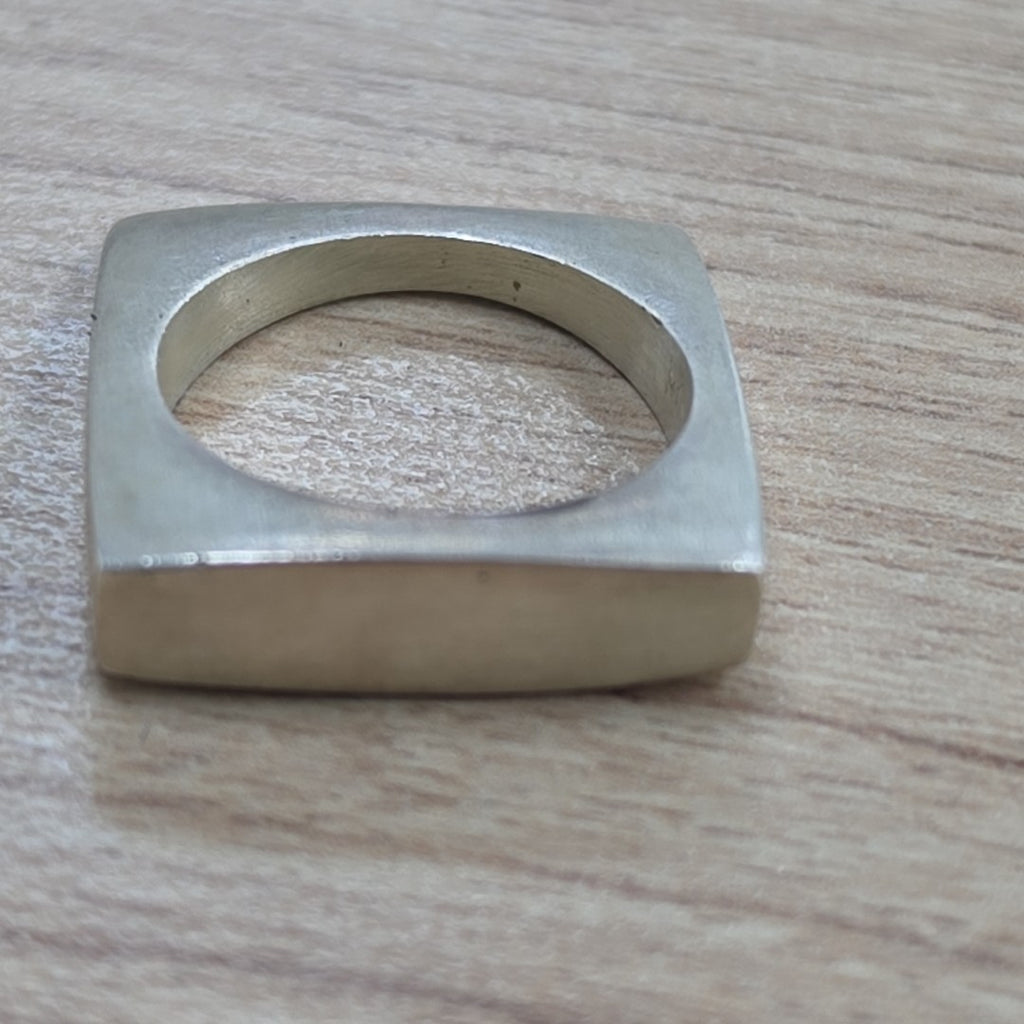 ANILLITO PLATA 8.1 GRMS (SEMINUEVO)