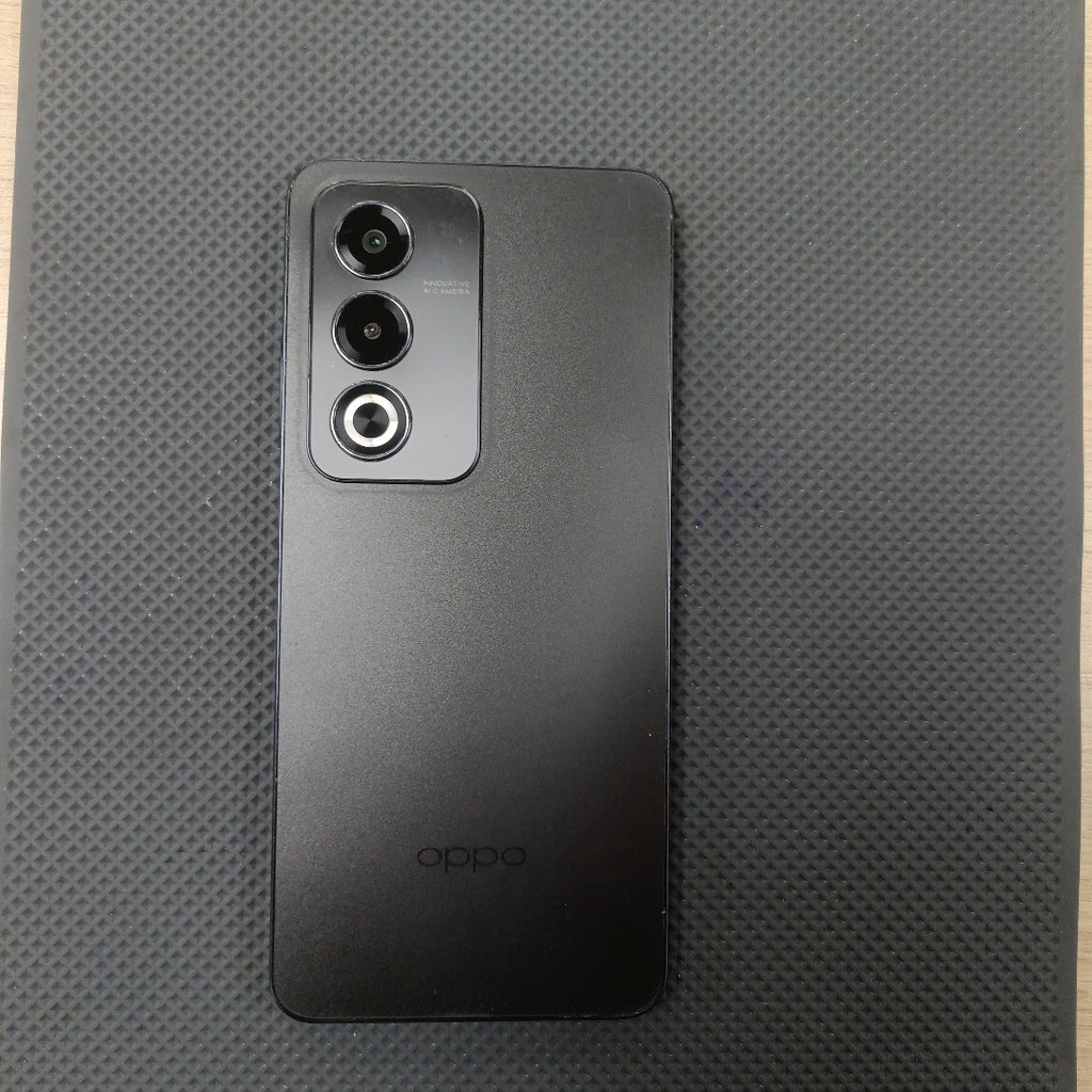 CELULAR OPPO A80 5G CPH2639 (2024) 256 GB 8 GB RAM (SEMINUEVO)