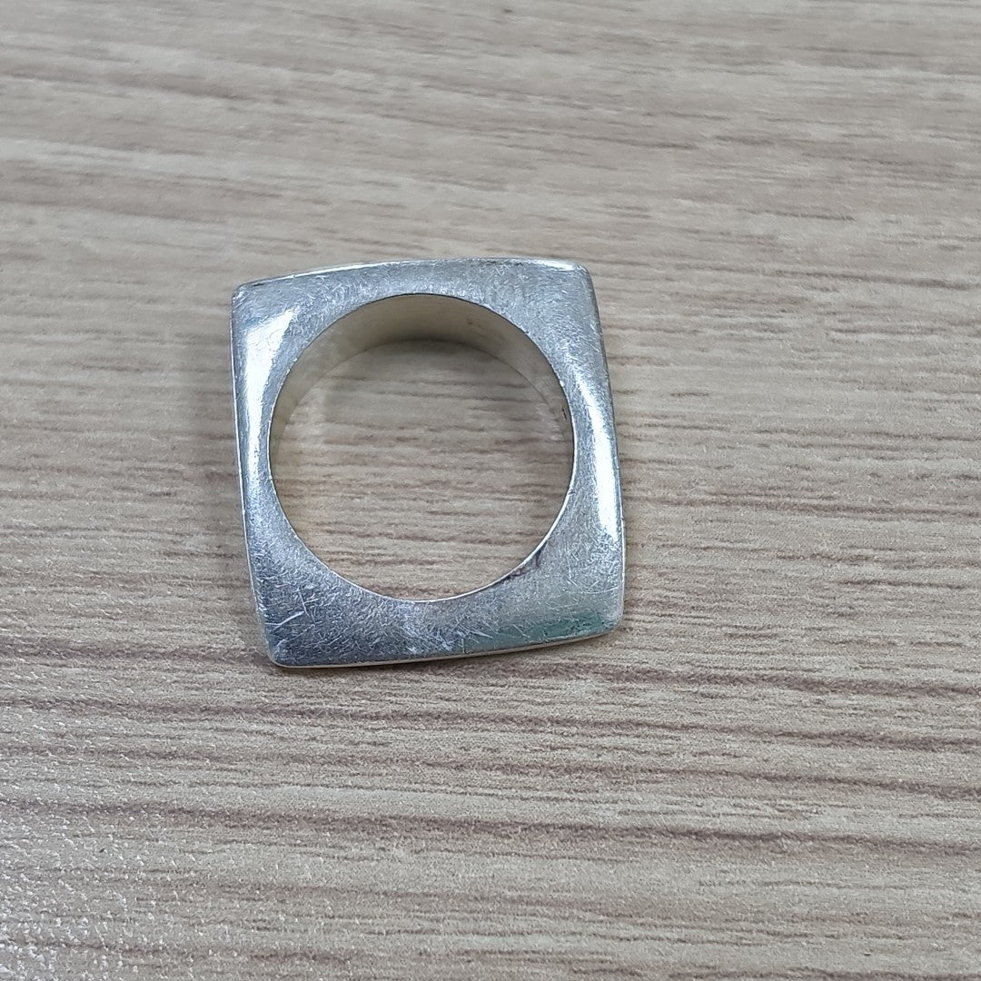 ANILLITO PLATA 8.3 GRMS (SEMINUEVO)