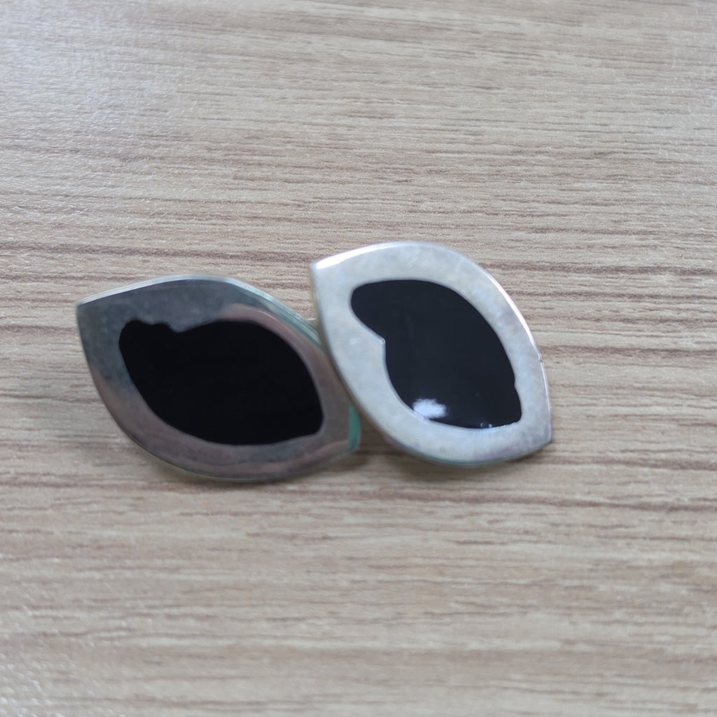 ARETES PAR PLATA 9 GRMS (SEMINUEVO)