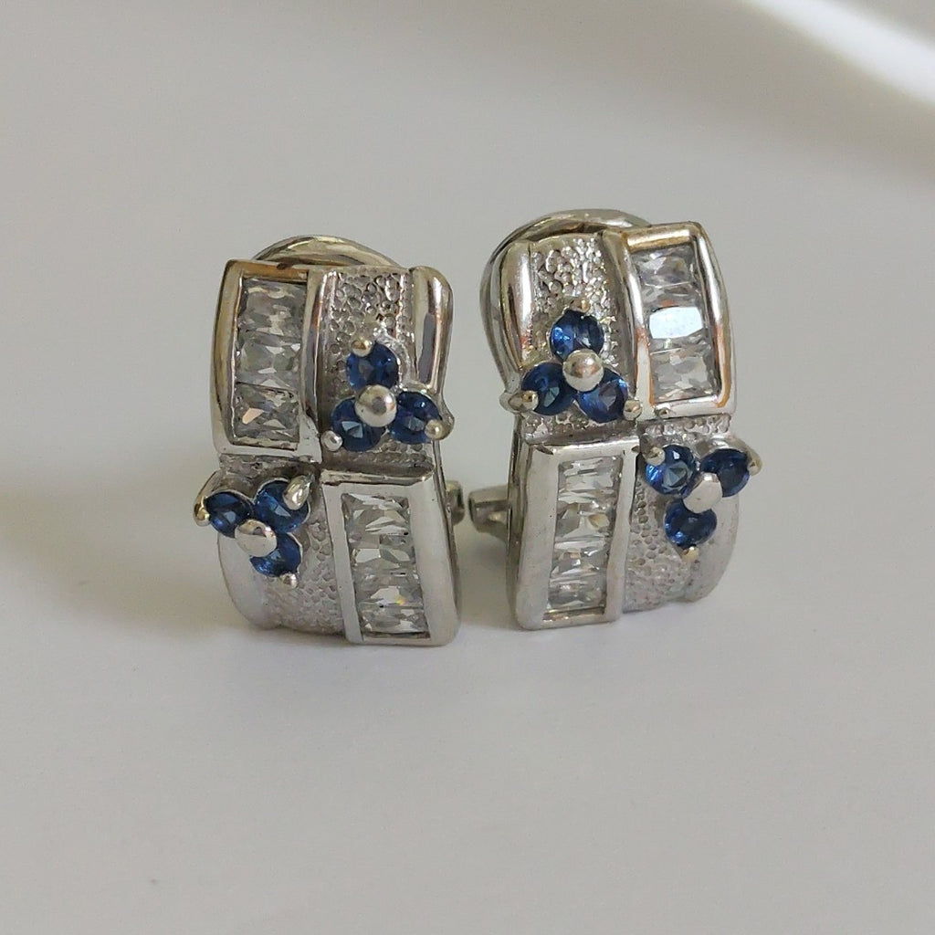 ARETES PAR ORO, ORO BLANCO 14 K 6.7 GRMS (SEMINUEVO)