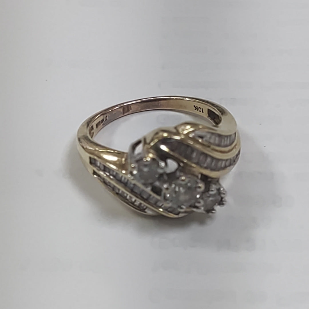 ANILLITO ORO 10 K 4,70 GRMS (SEMINUEVO)