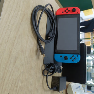 CONSOLA DE VIDEOJUEGO NINTENDO SWITCH 1.1 32 GB (SEMINUEVO)