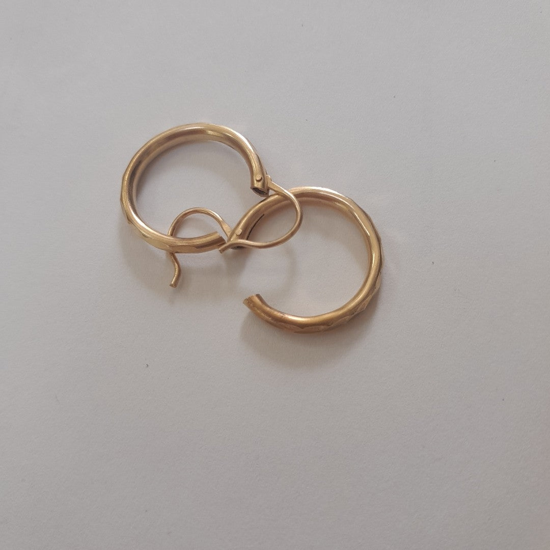 ARRACADAS PAR ORO 8 K 2.6 GRMS (SEMINUEVO)