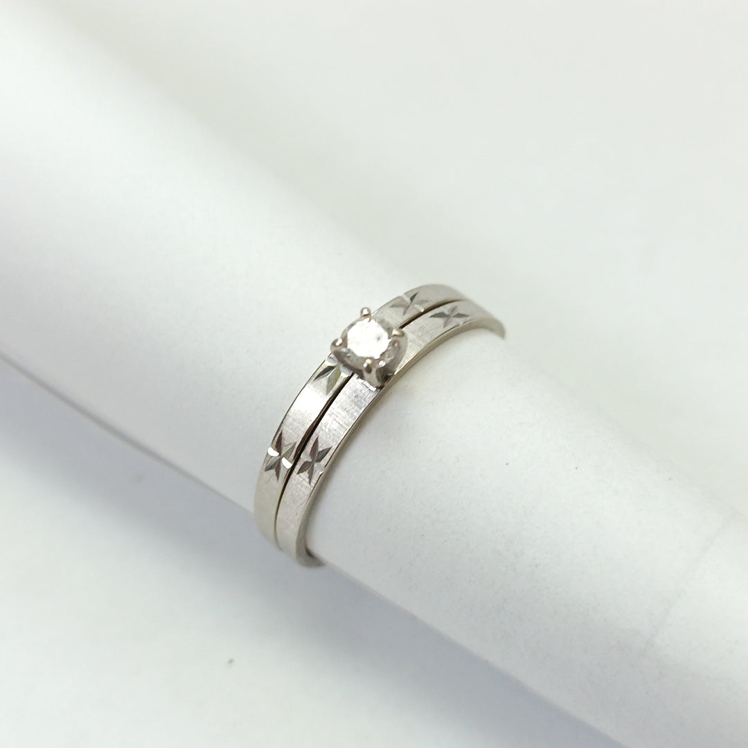 SOLITARIO ORO 14 K 2,70 GRMS (SEMINUEVO)