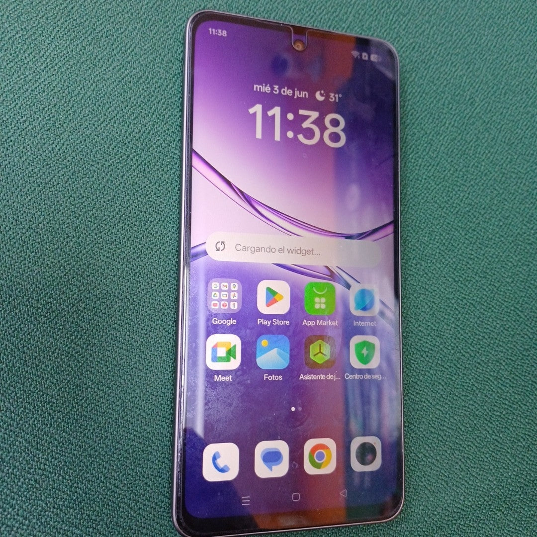 CELULAR OPPO A5 PRO 5G CPH2695 (2025) 256 GB 8 GB RAM (SEMINUEVO)
