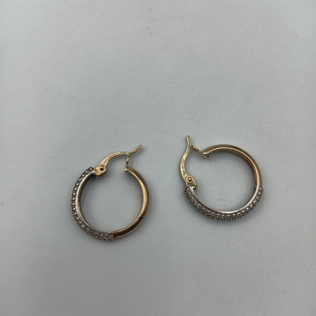 ARRACADAS PAR ORO 10 K 2.7 GRMS (SEMINUEVO)