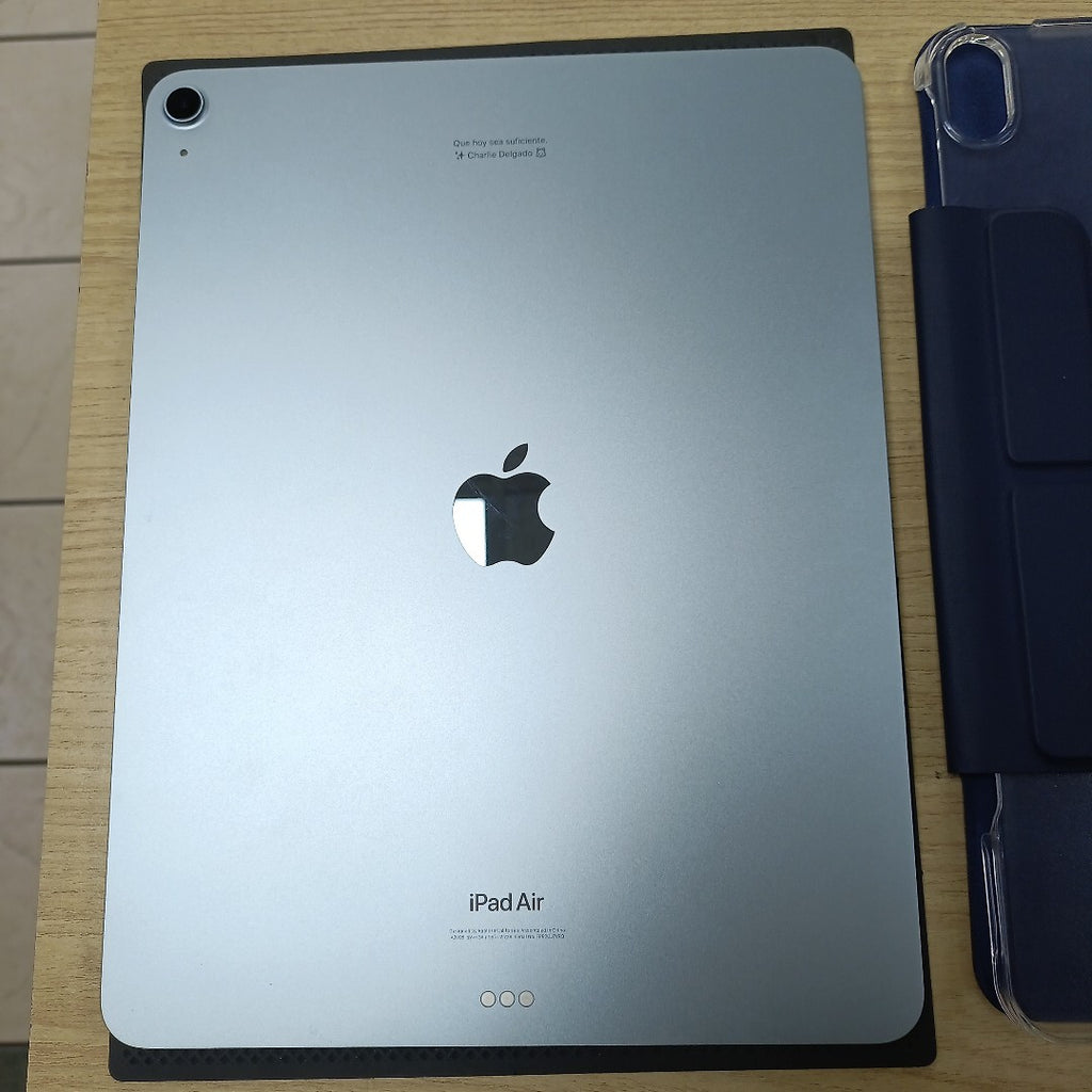 TABLETA APPLE IPAD AIR (M2) 13" A2898 (2024) 512 GB 8 GB RAM (SEMINUEVO)