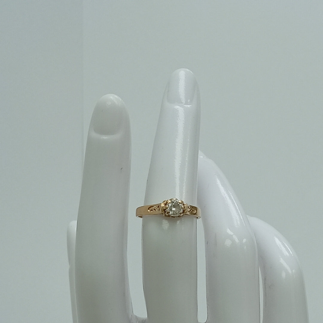 SOLITARIO ORO 14 K 1.5 GRMS (SEMINUEVO)