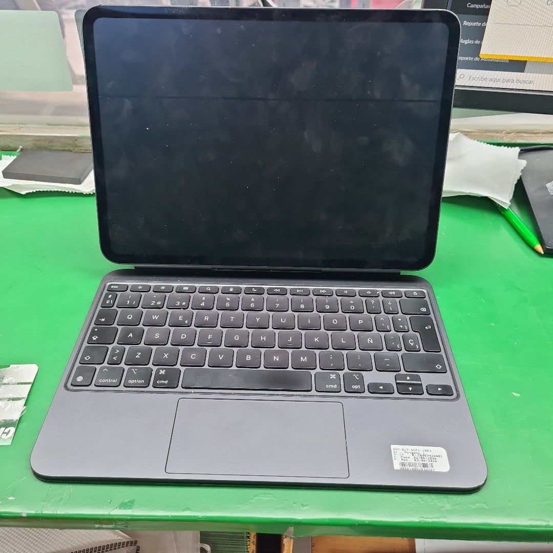 TABLETA APPLE IPAD PRO 11" A2836 1 TB 16 GB RAM (SEMINUEVO)