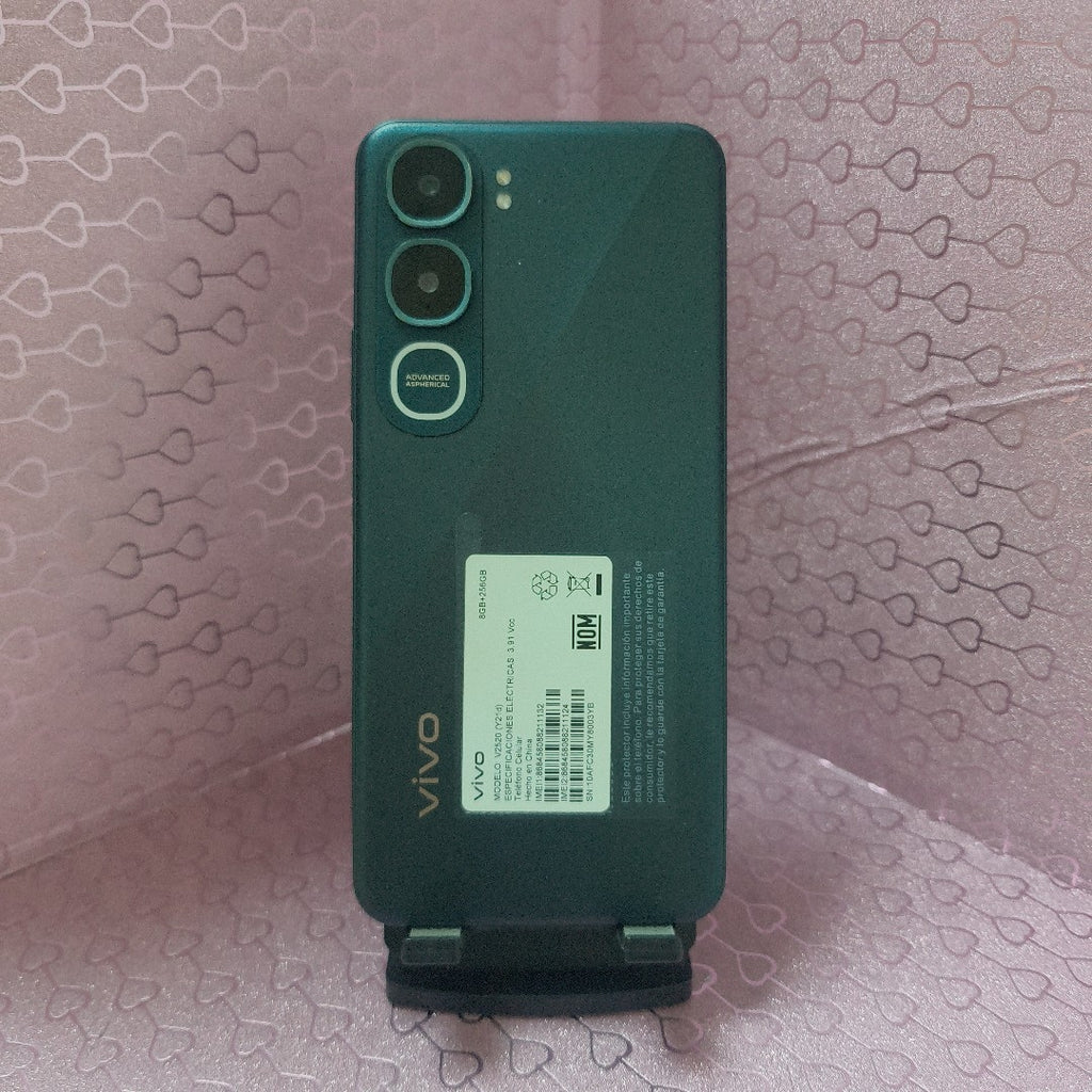 CELULAR VIVO Y21D V2520 (2025) 256 GB 6 GB RAM (SEMINUEVO)
