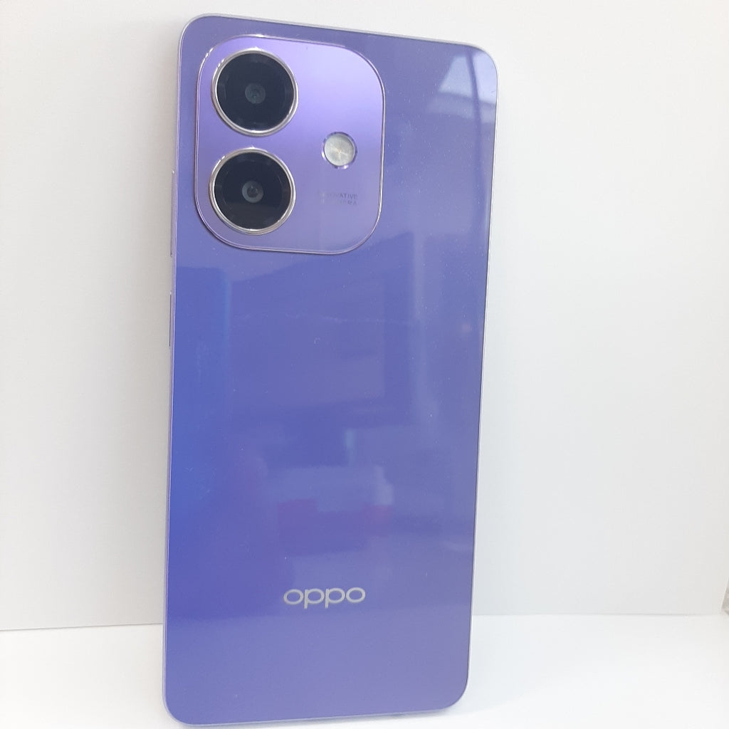 CELULAR OPPO A40 CPH2669 (2024) 256 GB 4 GB RAM (SEMINUEVO)