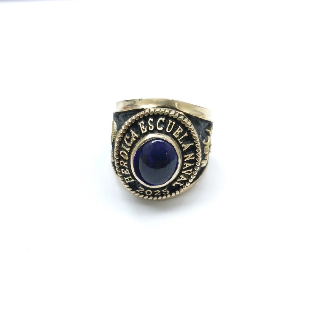 ANILLO DE GRADUACIÓN ORO, ORO MUY BAJO 8 K 21.8 GRMS (SEMINUEVO)