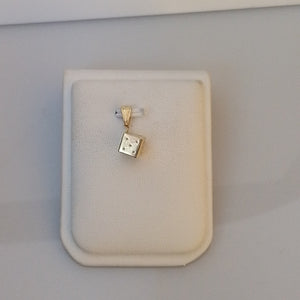 DIJE ORO 14 K 1 GRMS (SEMINUEVO)