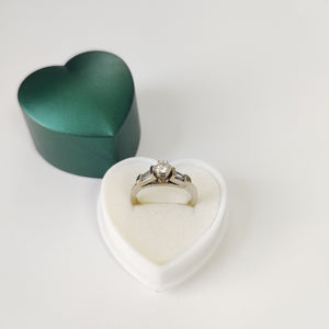SOLITARIO ORO 14 K 3.9 GRMS (SEMINUEVO)