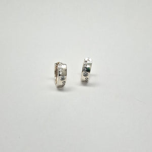 ARRACADAS C/CIRCONIAS PLATA .925 2.1 GR (NUEVO)