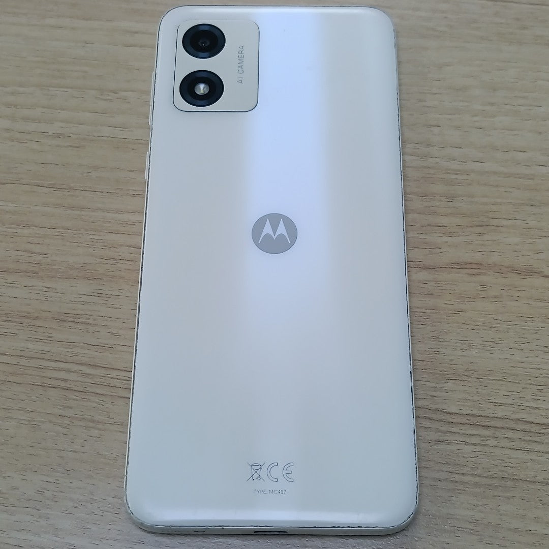 CELULAR MOTOROLA MOTO E13 XT2345-2 64 GB 2 GB RAM (SEMINUEVO)