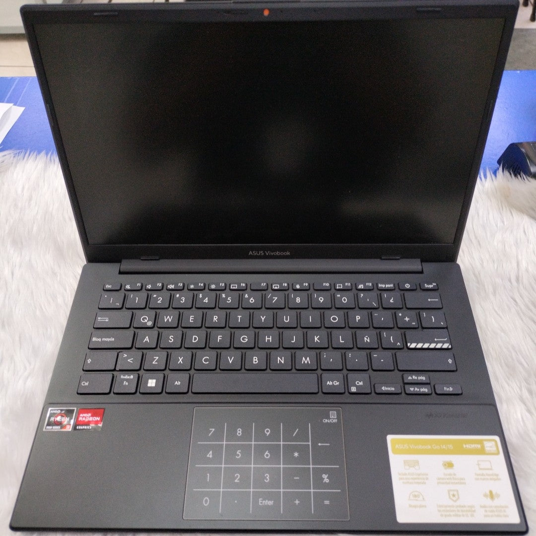 LAPTOP ASUS VIVOBOOK L1404FA-NK286W (2023) 512 GB SSD 8 GB RAM (SEMINUEVO)