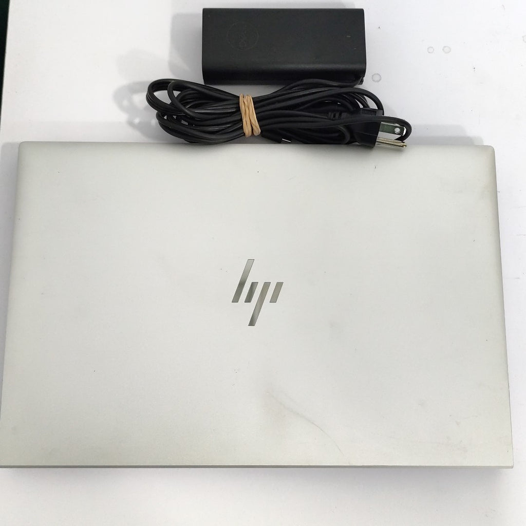 LAPTOP HP ELITEBOOK 840 G8 (2023) 256 GB SSD 16 GB RAM (SEMINUEVO)