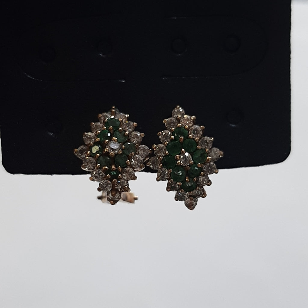 ARETES PAR ORO 14 K 4.8 GRMS (SEMINUEVO)