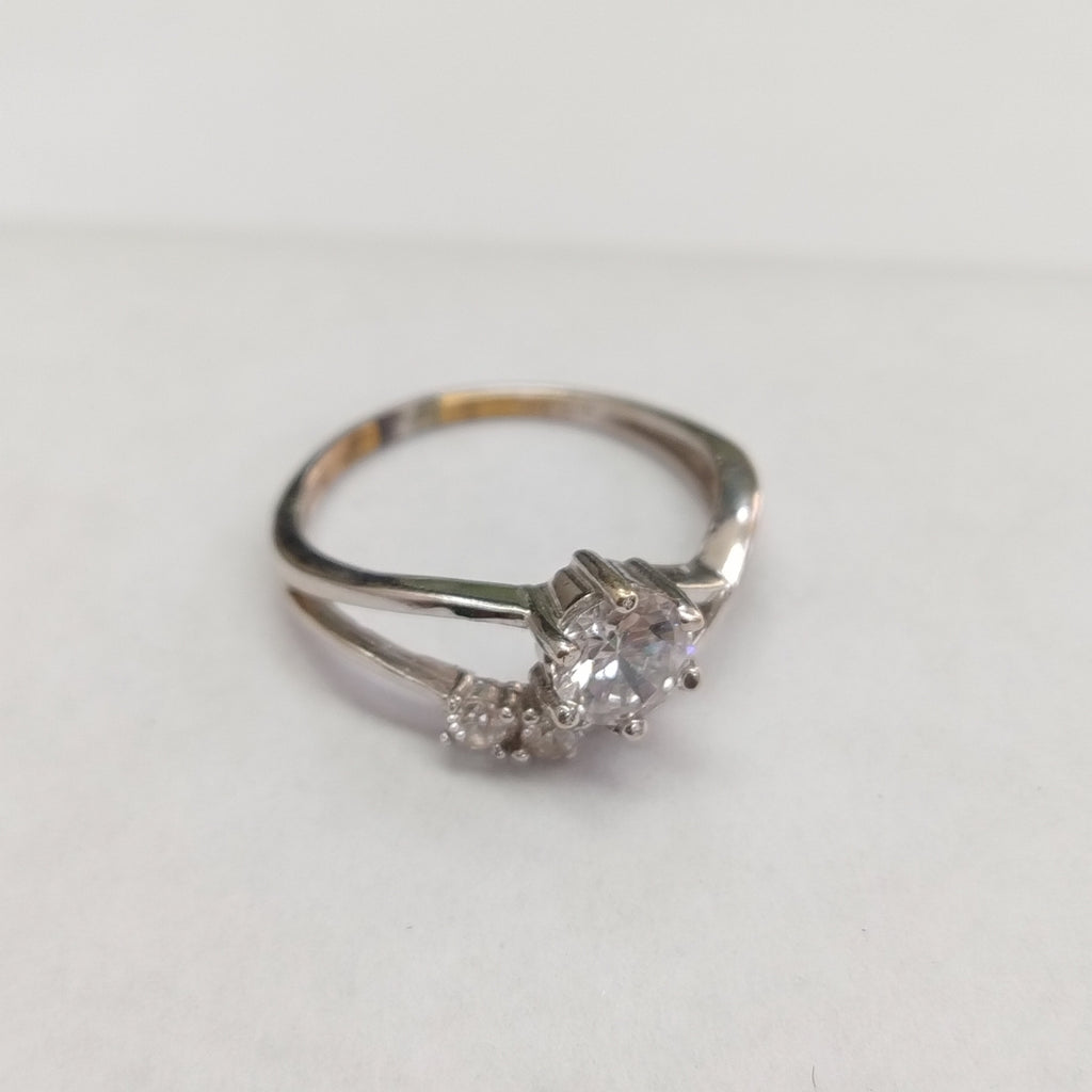 ANILLITO ORO BLANCO 14 K 3.1 GRMS (SEMINUEVO)