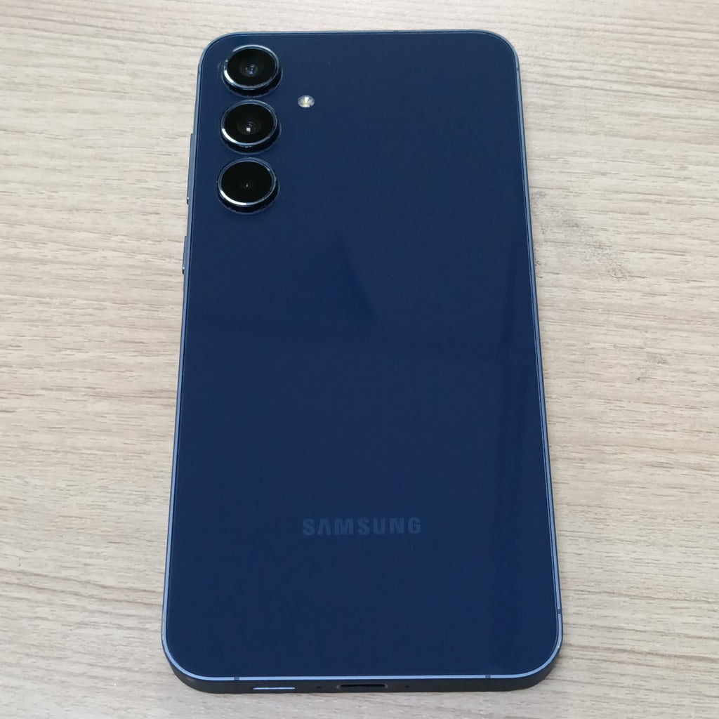 CELULAR SAMSUNG GALAXY A55 5G SM-A556E (2024) 256 GB 8 GB RAM (SEMINUEVO)