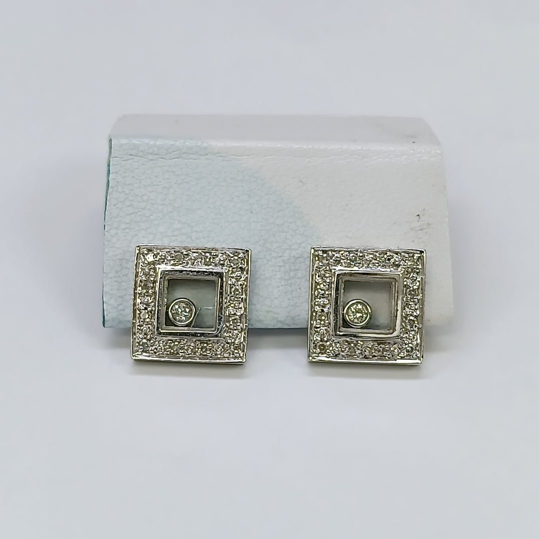 BROQUELES PAR ORO BLANCO 18 K 4.7 GRMS (SEMINUEVO)