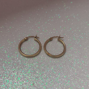 ARRACADAS PAR ORO 14 K 2,20 GRMS (SEMINUEVO)