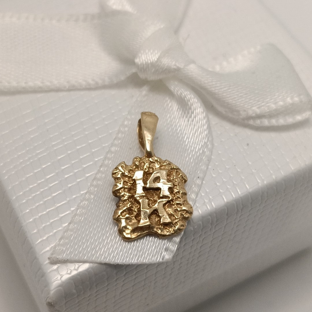 DIJE ORO 10 K 1.1 GRMS (SEMINUEVO)