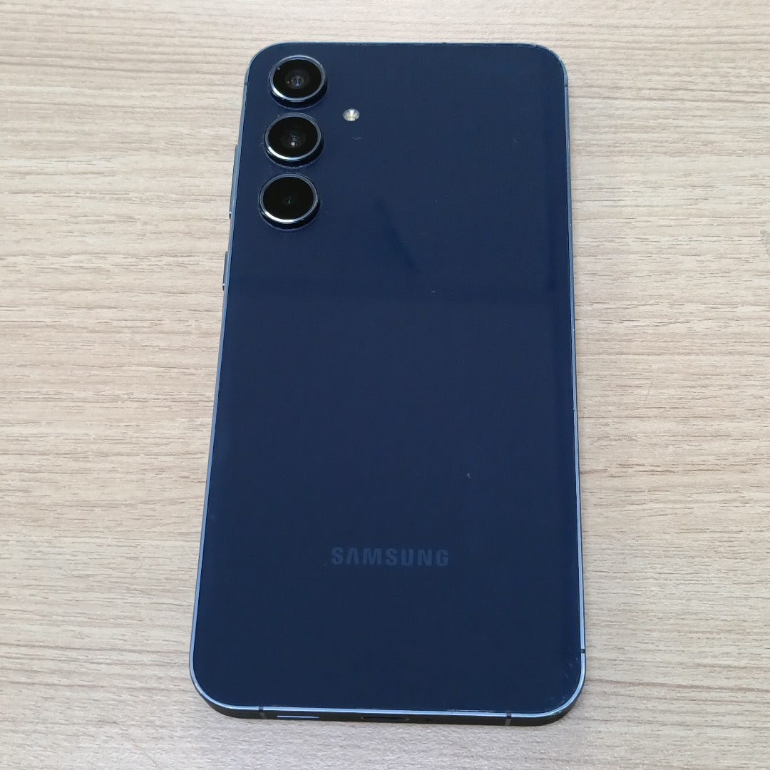 CELULAR SAMSUNG GALAXY A55 5G SM-A556E (2024) 256 GB 8 GB RAM (SEMINUEVO)