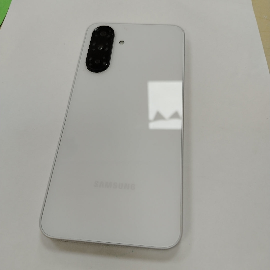 CELULAR SAMSUNG GALAXY A26 5G SM-A266M (2025) 128 GB 6 GB RAM (SEMINUEVO)
