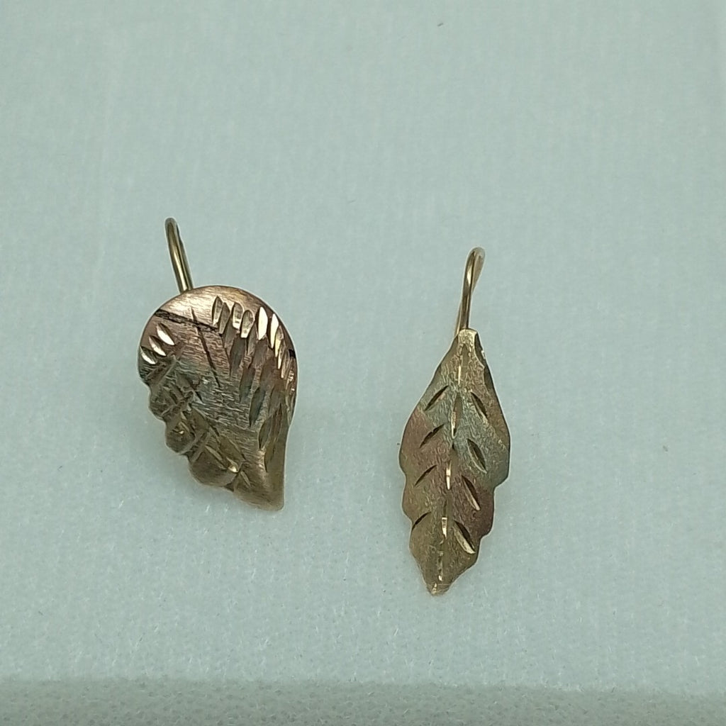 ARETES PAR ORO, ORO COMBINADO 10 K 0.9 GRMS (SEMINUEVO)