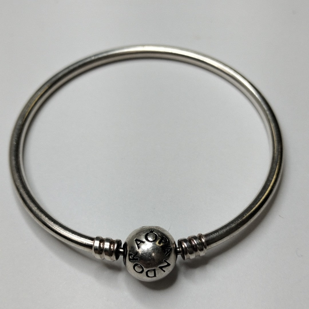 PULSERA RIGIDA PLATA 8.5 GRMS (SEMINUEVO)