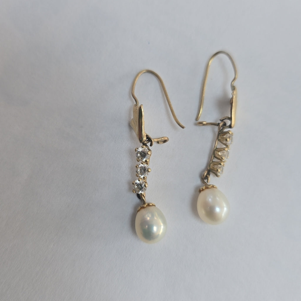 ARETES PAR ORO 8 K 2.1 GRMS (SEMINUEVO)