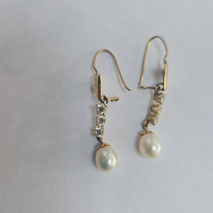 ARETES PAR ORO 8 K 2.1 GRMS (SEMINUEVO)