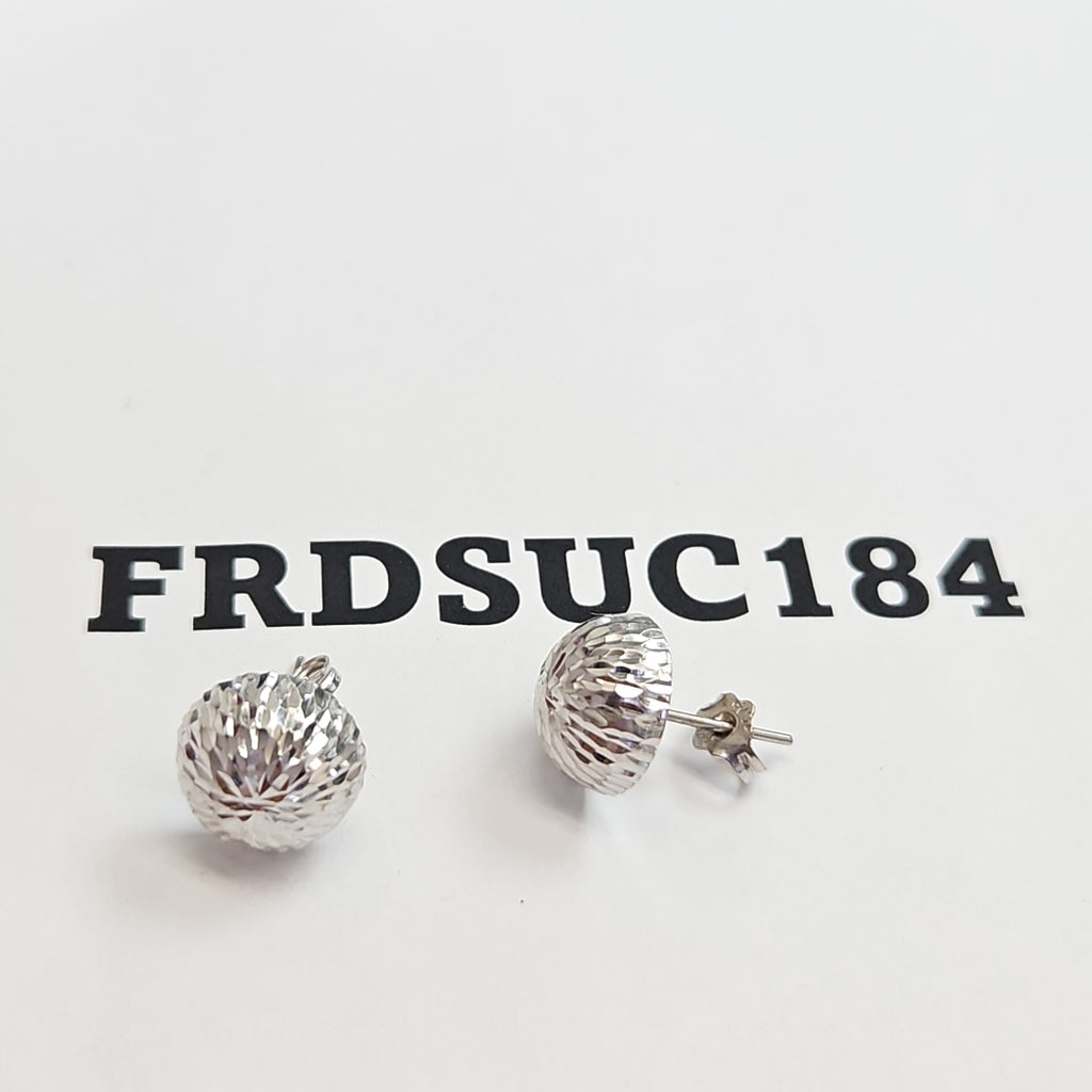 ARETES PAR ORO BLANCO 14 K 2.4 GRMS (SEMINUEVO)