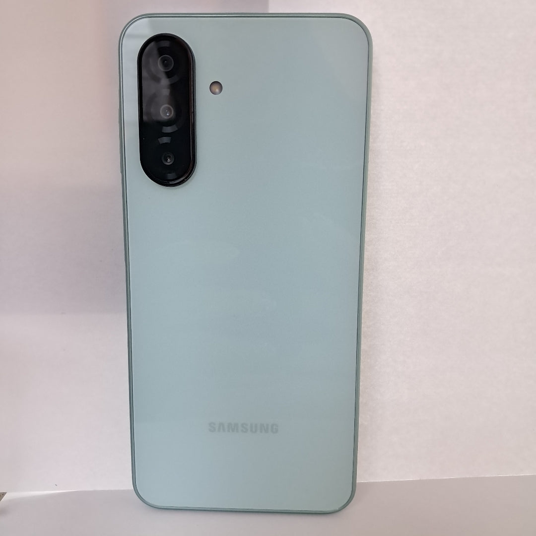 CELULAR SAMSUNG GALAXY A26 5G SM-A266M (2025) 128 GB 6 GB RAM (SEMINUEVO)