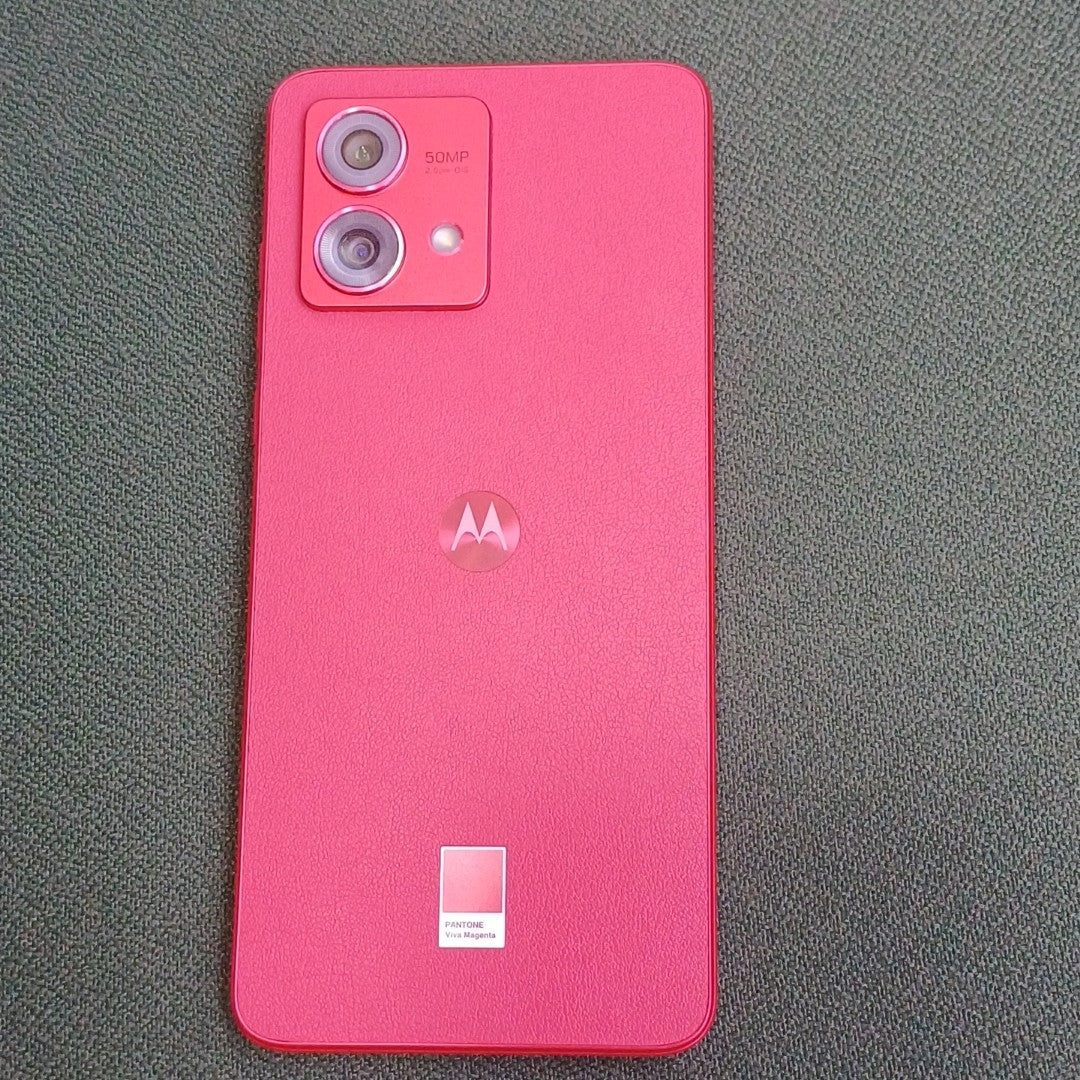 CELULAR MOTOROLA MOTO G84 XT2347-1 (2023) 256 GB 8 GB RAM (SEMINUEVO)