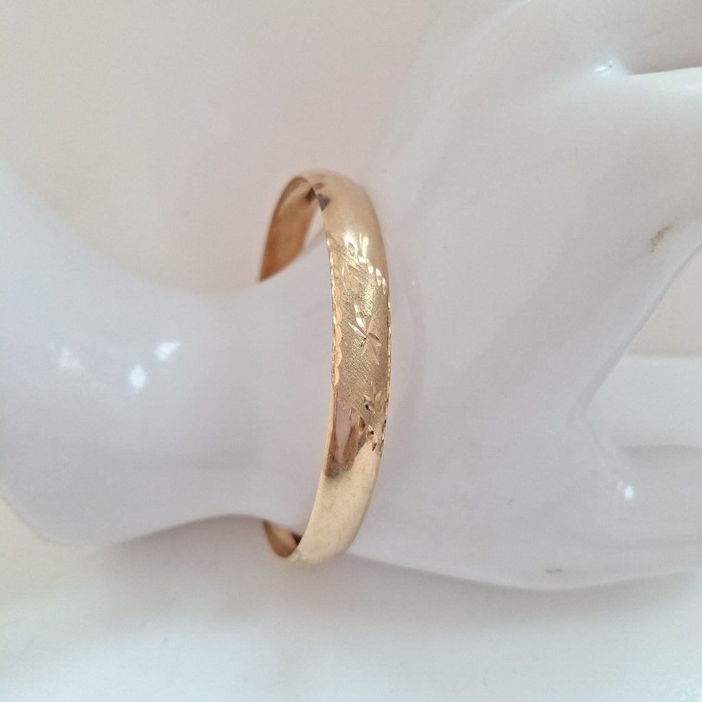 PULSERA RIGIDA ORO 10 K 6.2 GRMS (SEMINUEVO)
