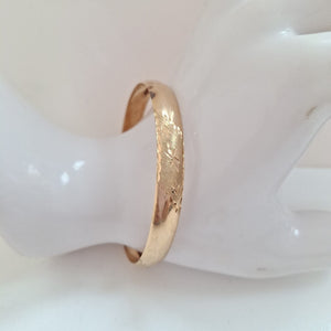 PULSERA RIGIDA ORO 10 K 6.2 GRMS (SEMINUEVO)