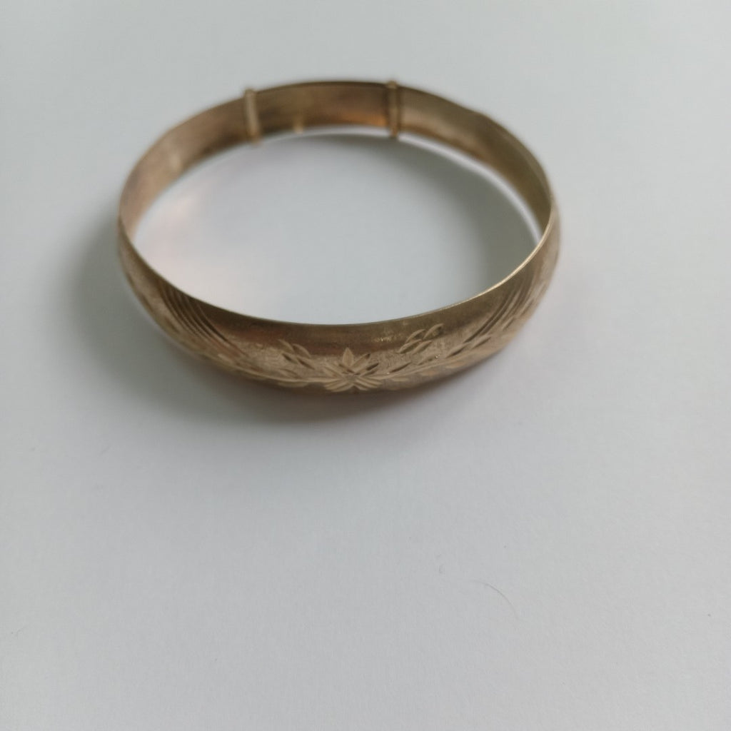 PULSERA RIGIDA ORO 10 K 9.3 GRMS (SEMINUEVO)