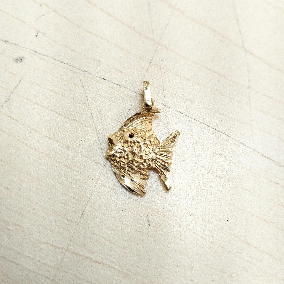 DIJE ORO 14 K 2 GRMS (SEMINUEVO)
