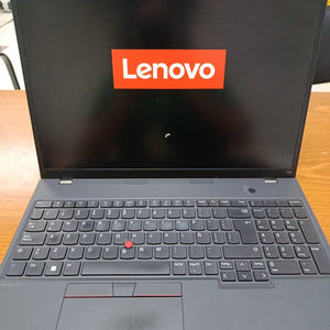 LAPTOP LENOVO THINKPAD T16 GEN 2 (2024) 512 GB SSD 16 GB RAM (SEMINUEVO)
