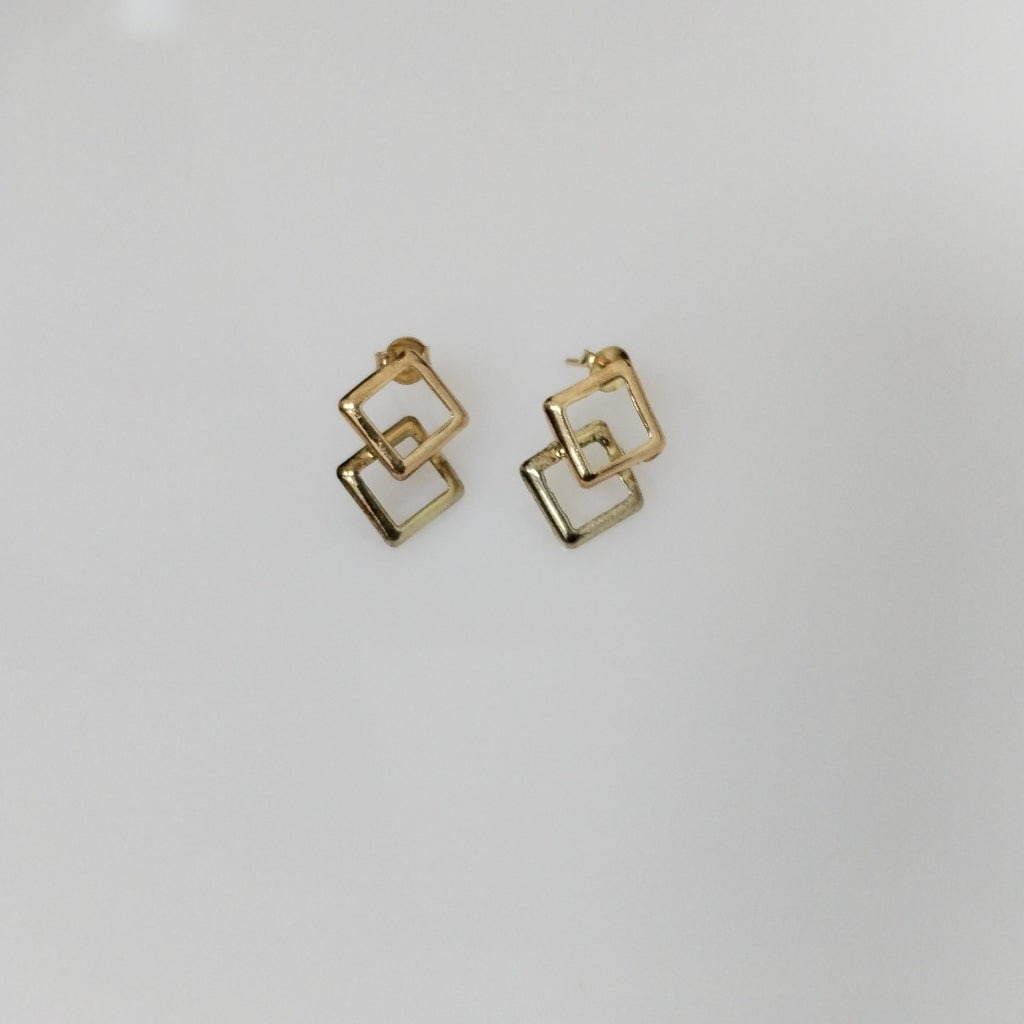 BROQUELES PAR ORO 8 K 0.7 GRMS (SEMINUEVO)