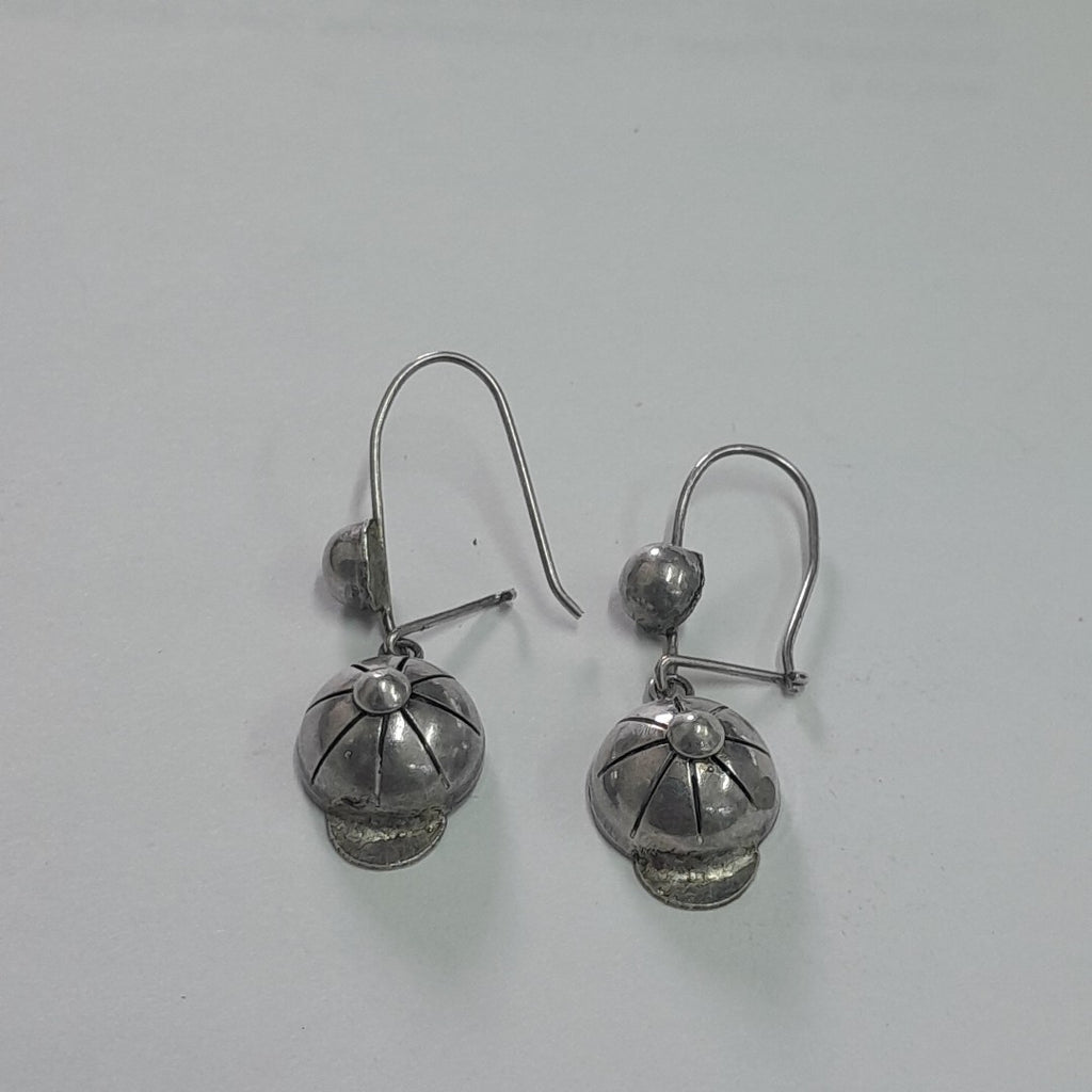 ARETES PAR PLATA 2.4 GRMS (SEMINUEVO)