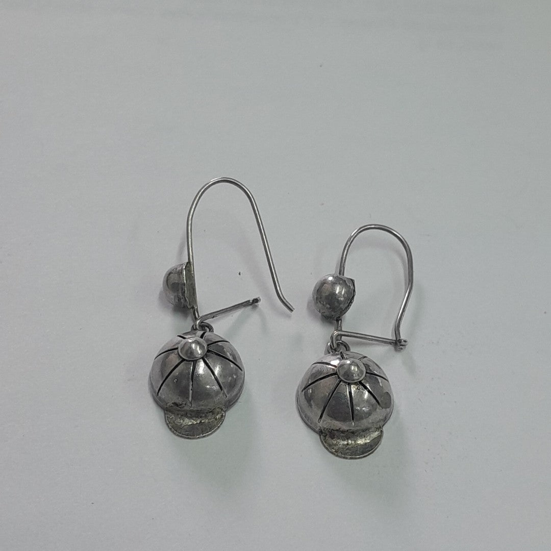 ARETES PAR PLATA 2.4 GRMS (SEMINUEVO)