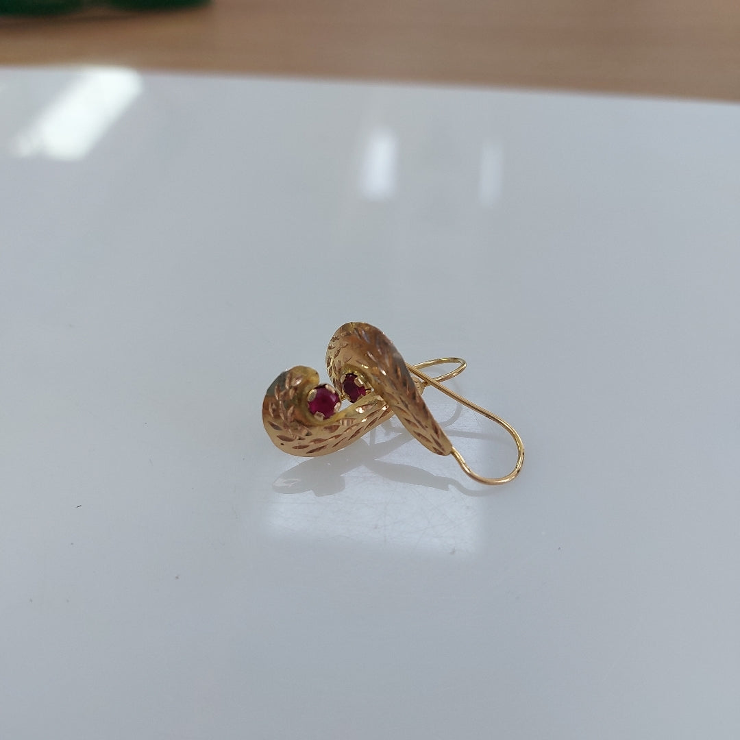 ARETES PAR ORO 8 K 1.6 GRMS (SEMINUEVO)