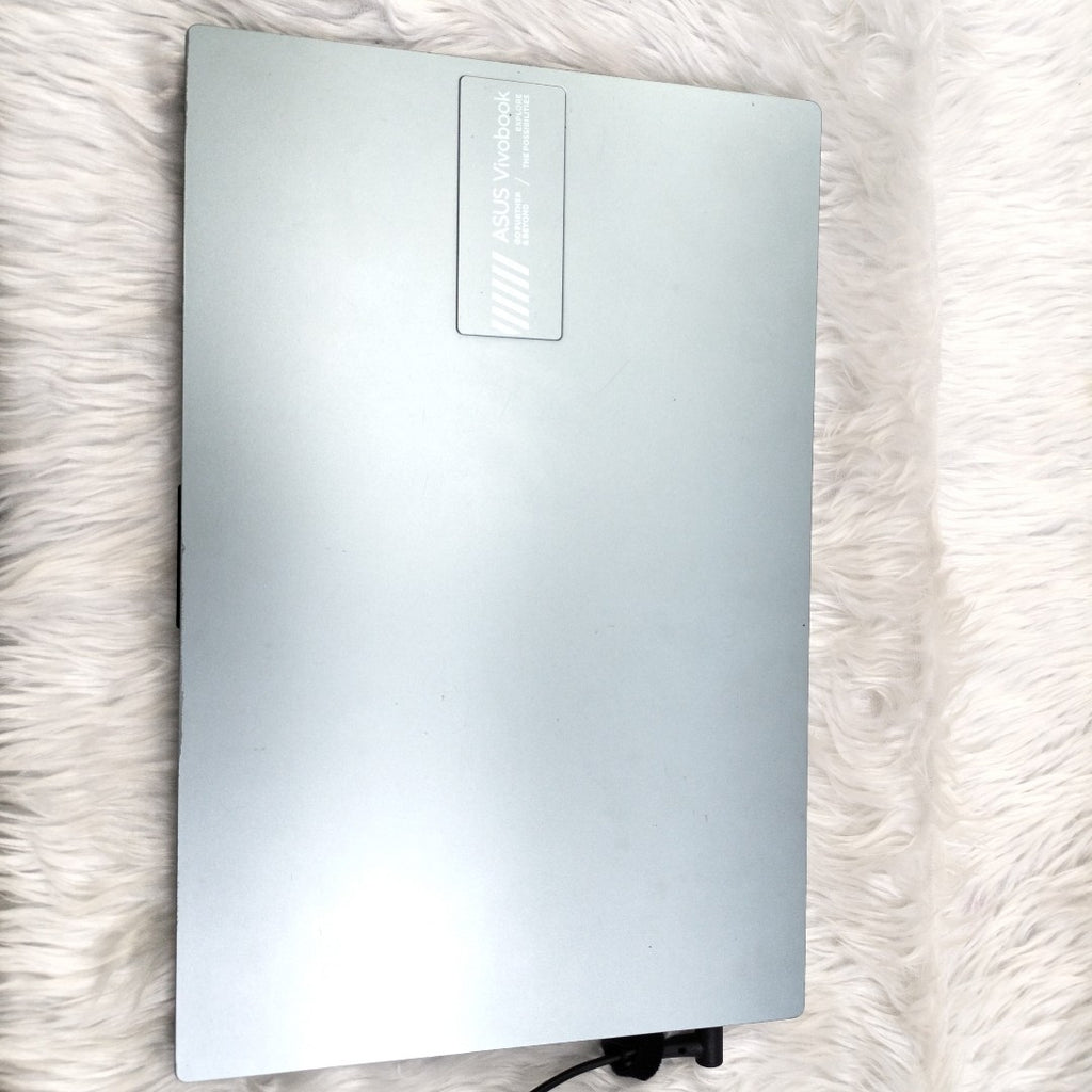 LAPTOP ASUS VIVOBOOK GO 14 L1404FA-NK587W (2024) 512 GB SSD 8 GB RAM (SEMINUEVO)