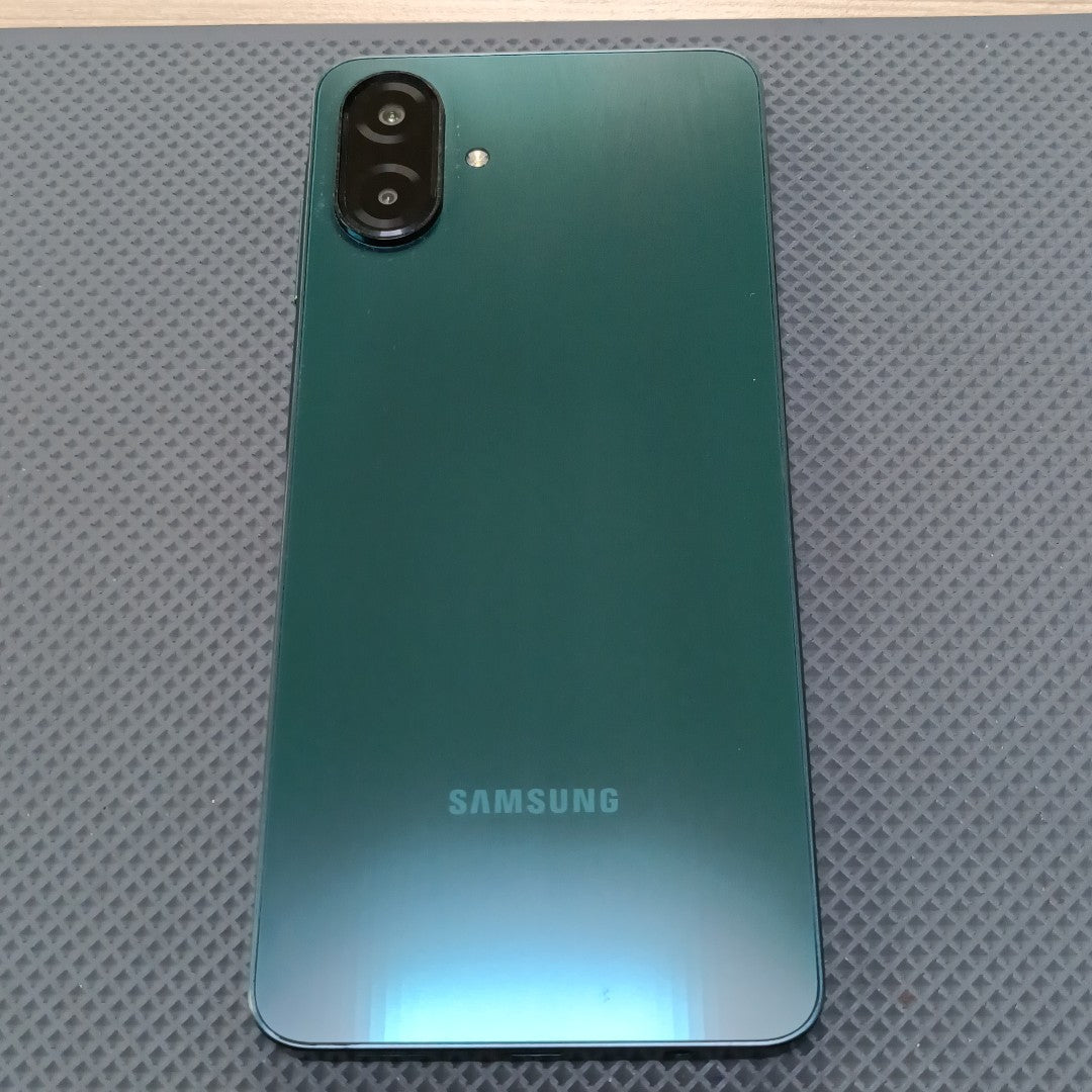 CELULAR SAMSUNG GALAXY A07 SM-A075M (2025) 64 GB 4 GB RAM (SEMINUEVO)