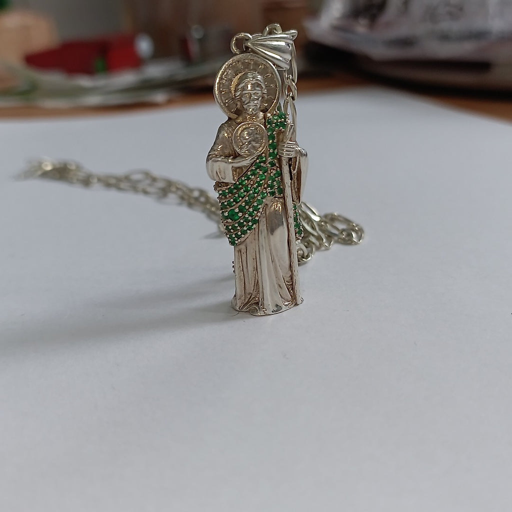 CADENA, DIJE PLATA 13.3 GRMS (SEMINUEVO)